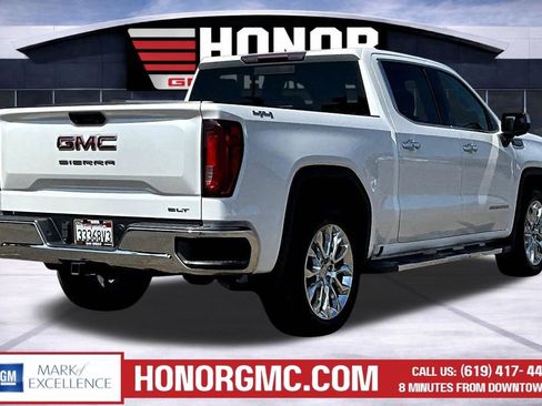 Used 2023 GMC Sierra 1500 SLT w/ SLT Premium Package AWD/4WD image 6