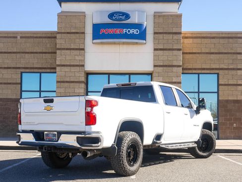 Used 2022 Chevrolet Silverado 2500 LT w/ All Star Edition image 6