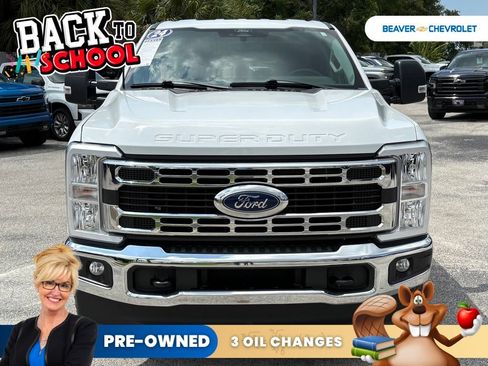 Used 2024 Ford F250 XLT AWD/4WD image 3