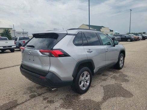 Used 2024 Toyota RAV4 XLE FWD image 22