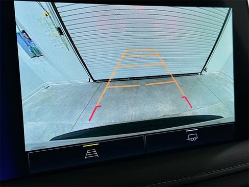 Used 2022 Chevrolet Tahoe LT image 14