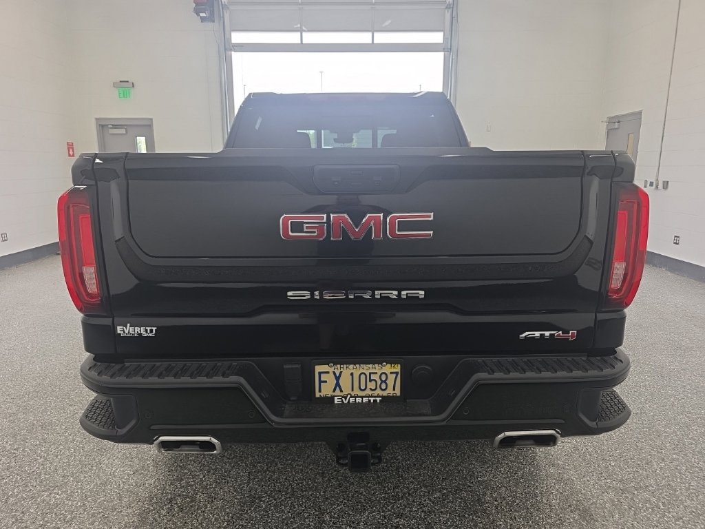 Used 2026 GMC Sierra 1500 AT4 w/ AT4 Premium Package AWD/4WD image 4