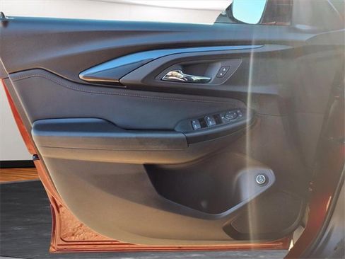 Certified 2023 Chevrolet TrailBlazer RS w/ Sun and Liftgate Package image 16