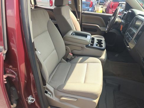 Used 2017 Chevrolet Silverado 1500 LT w/ All Star Edition AWD/4WD image 33