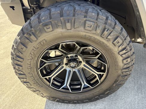 Used 2021 Jeep Wrangler Unlimited Sahara image 13