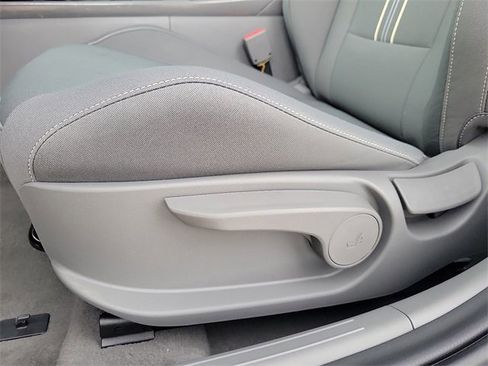 New 2025 Hyundai Elantra Sport image 15