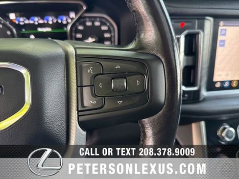 Used 2021 GMC Yukon XL Denali w/ Denali Premium Package AWD/4WD image 33
