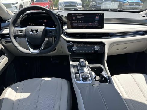 New 2027 INFINITI QX60 Luxe w/ Family Package AWD/4WD image 10
