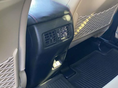 Used 2022 Toyota 4Runner Limited image 22