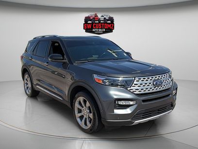 Used 2020 Ford Explorer Platinum w/ Premium Technology Package