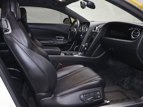 Used 2016 Bentley Continental GT image 10