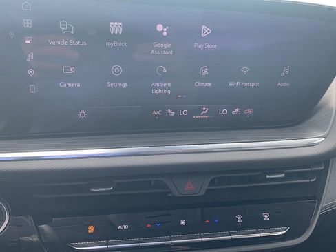 Certified 2024 Buick Envision Preferred AWD/4WD image 15