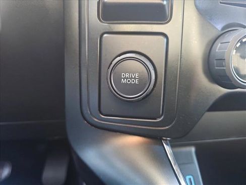 Used 2024 Ford F150 STX image 17