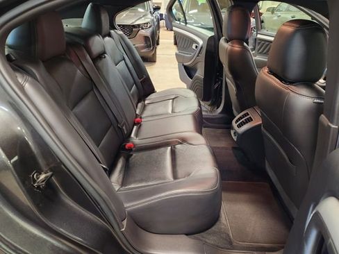 Used 2018 Ford Taurus SEL w/ Equipment Group 201A image 27