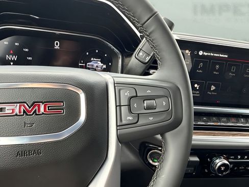 Used 2025 GMC Sierra 1500 Elevation AWD/4WD image 17