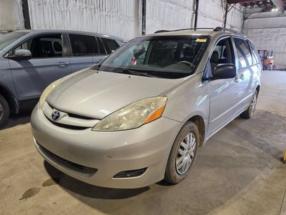 Used 2006 Toyota Sienna CE