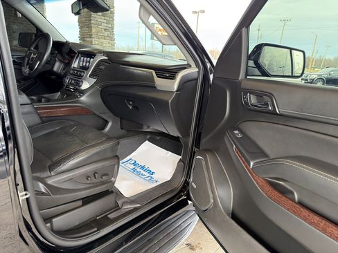 Used 2018 GMC Yukon XL SLT w/ Open Road Package image 32