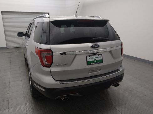 Used 2019 Ford Explorer Limited w/ Class III Trailer Tow Package FWD image 6