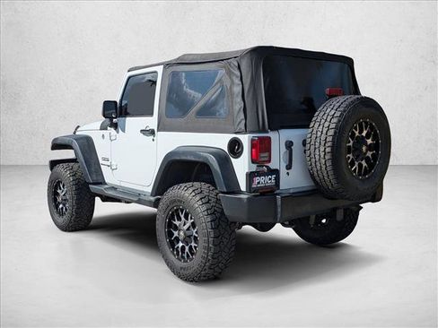 Used 2018 Jeep Wrangler Sport image 7