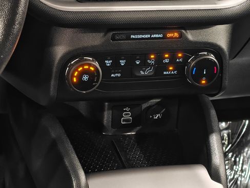 Used 2023 Ford Bronco Sport Big Bend AWD/4WD image 9