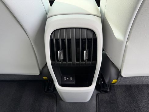 Used 2024 Hyundai Kona SEL image 39