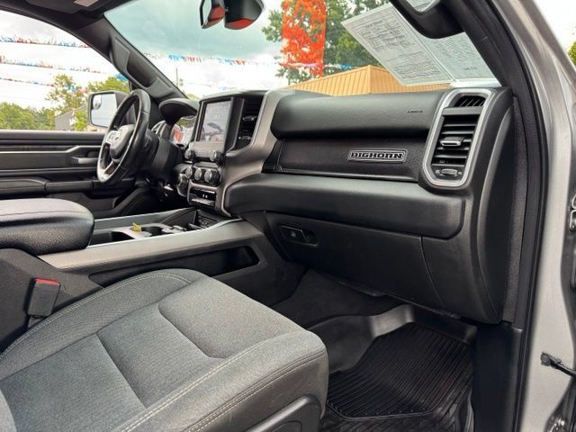 Used 2019 RAM 1500 Big Horn AWD/4WD image 14