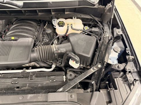 Used 2025 Chevrolet Silverado 1500 LT image 35