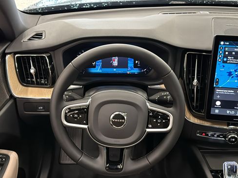 New 2026 Volvo XC60 B5 Plus w/ Climate Package AWD/4WD image 12