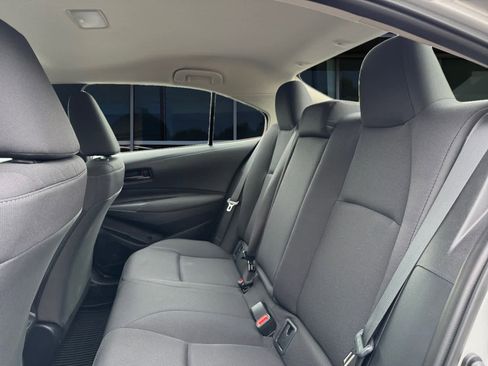 Used 2024 Toyota Corolla LE FWD image 13