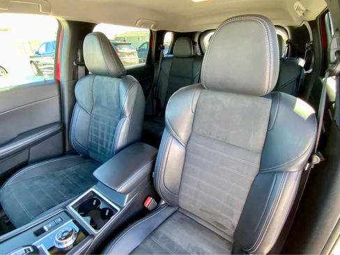 Used 2024 Mitsubishi Outlander SE image 22