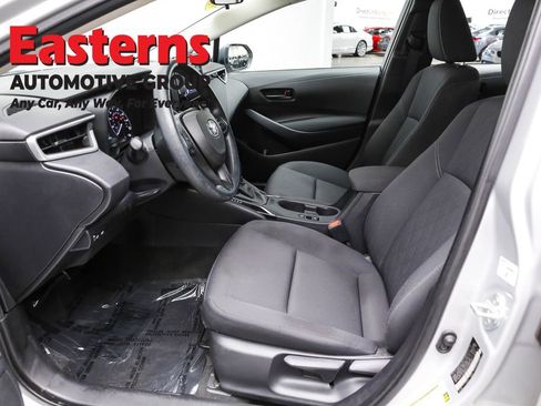 Used 2023 Toyota Corolla LE image 14