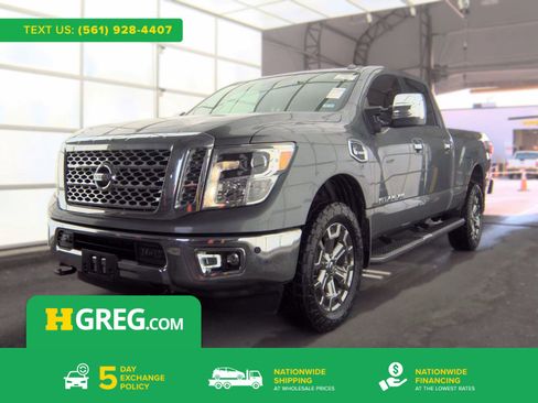 Used 2019 Nissan Titan SL w/ Chrome Package AWD/4WD image 1