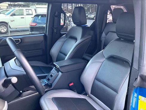 Used 2024 Ford Bronco Big Bend image 7