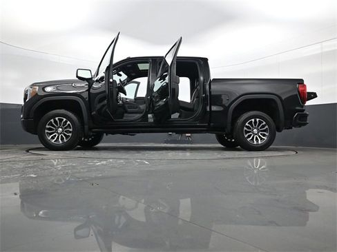 Used 2022 GMC Sierra 1500 AT4 w/ AT4 Premium Package image 34