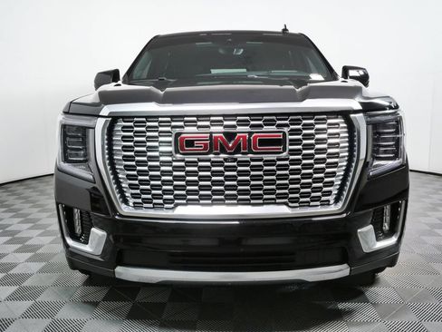Used 2023 GMC Yukon Denali w/ Denali Reserve Package RWD image 37