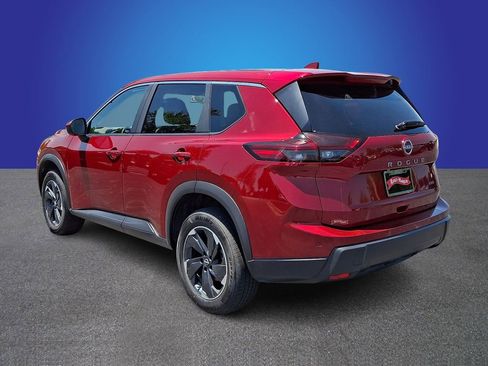 Used 2025 Nissan Rogue SV AWD/4WD image 6