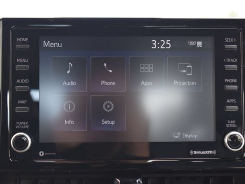 Used 2022 Toyota Corolla SE w/ SE Premium Package FWD image 11