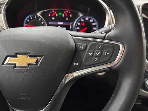 Used 2019 Chevrolet Equinox Premier FWD image 16