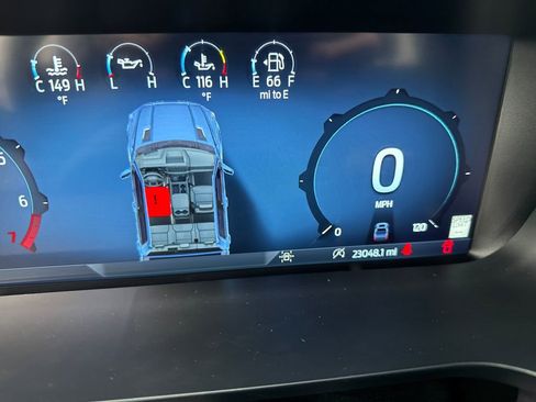 Used 2024 Ford F150 Lariat w/ Equipment Group 502A High image 17