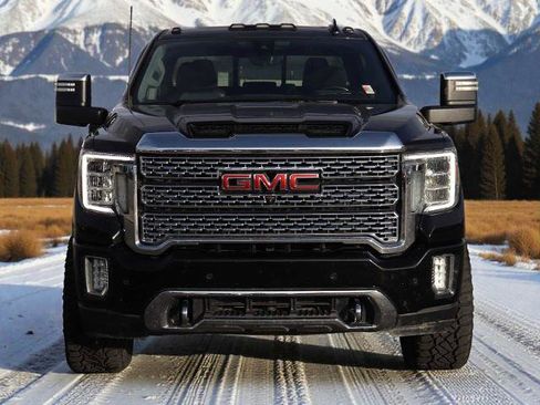Used 2021 GMC Sierra 3500 Denali w/ Denali Ultimate Package image 9