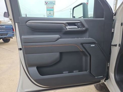 New 2026 GMC Sierra 3500 AT4 w/ AT4 Premium Plus Package image 11