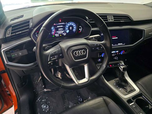 Used 2023 Audi Q3 2.0T Premium AWD/4WD image 2