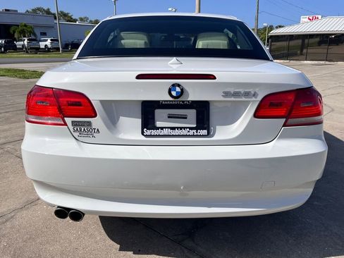 Used 2010 BMW 328i 328i image 4