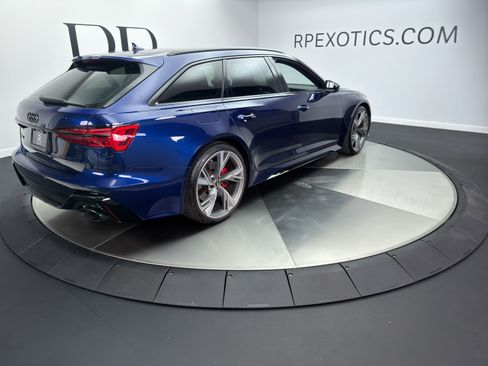 Used 2021 Audi RS 6 AWD/4WD image 5