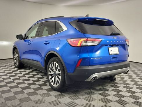 Used 2020 Ford Escape Titanium AWD/4WD image 3