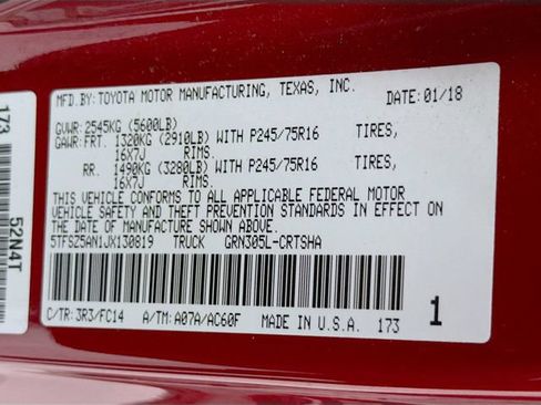 Used 2018 Toyota Tacoma SR5 AWD/4WD image 29