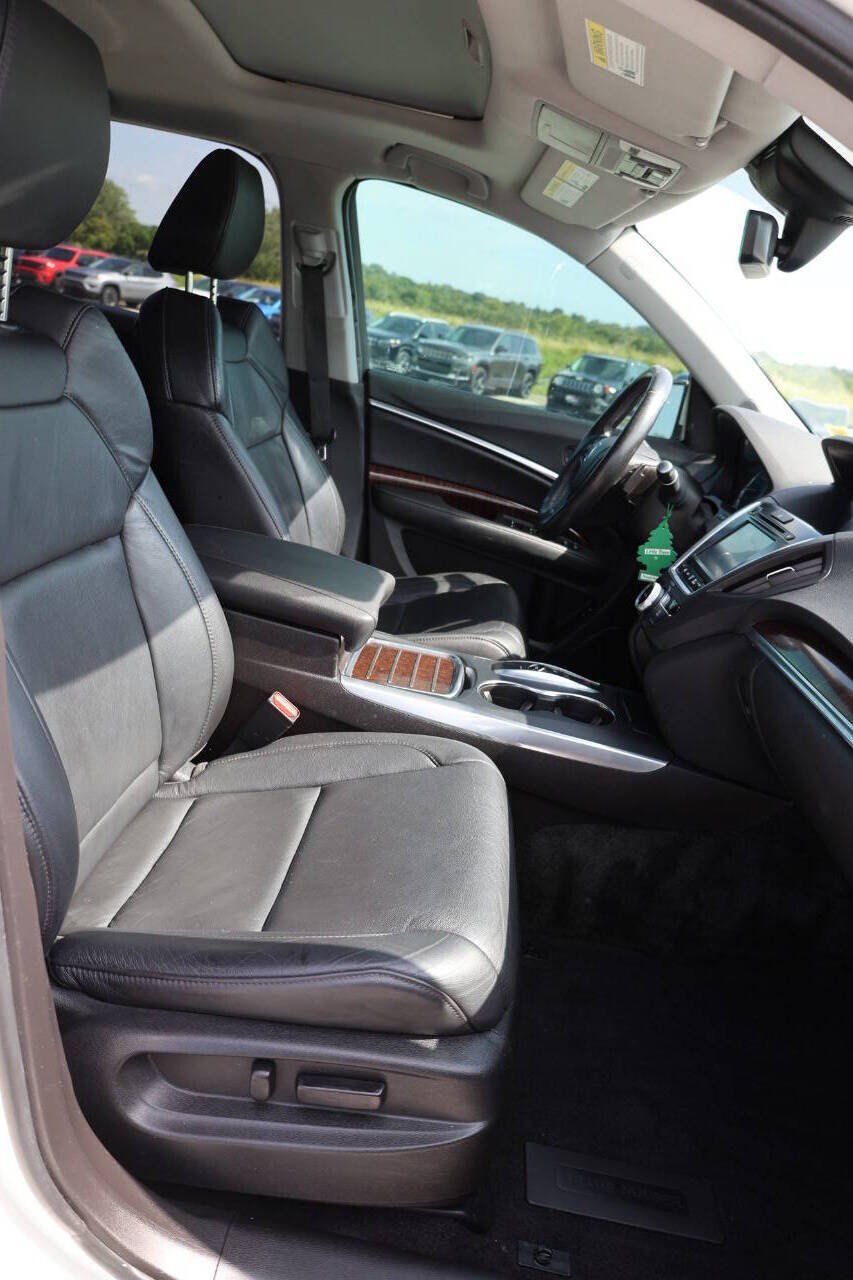 Used 2017 Acura MDX w/ Technology Package AWD/4WD image 15