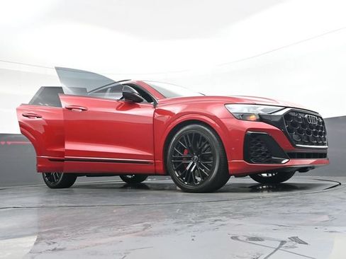 Used 2024 Audi SQ8 Prestige AWD/4WD image 43