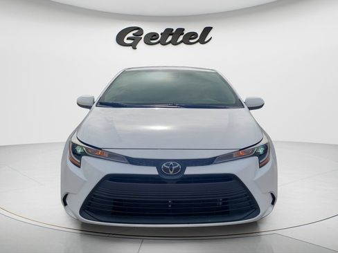 Certified 2024 Toyota Corolla LE FWD image 2