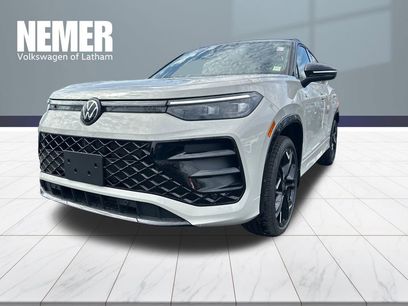 New 2026 Volkswagen Tiguan SE R-Line